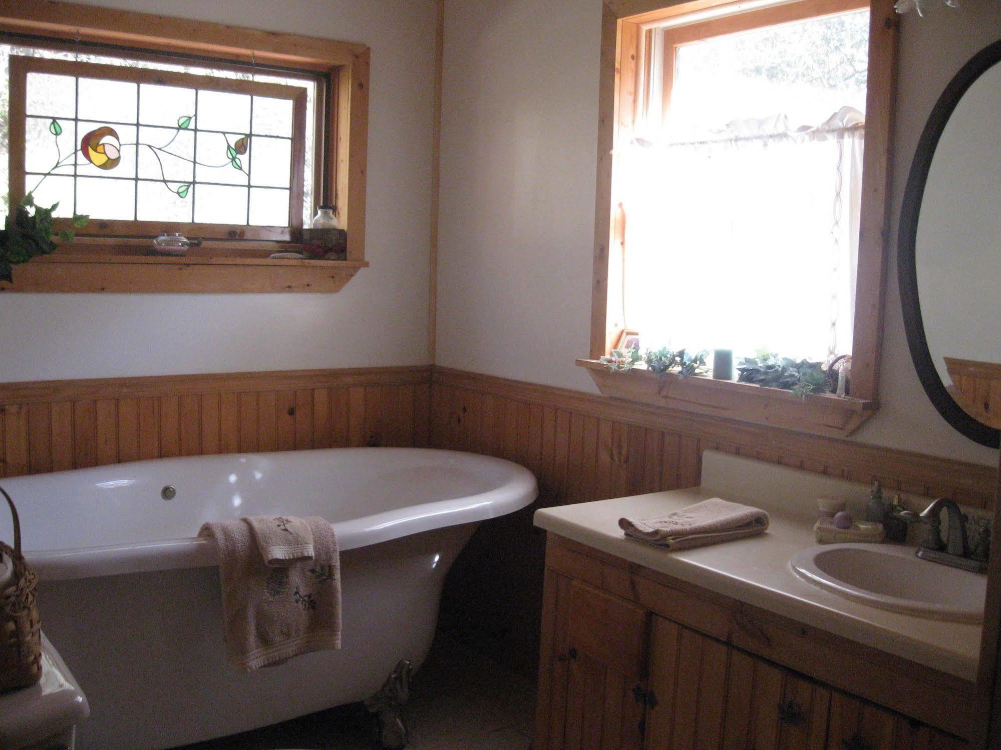 Buffalo Creek Bed And Breakfast รอบบินส์วิลล์ ภายนอก รูปภาพ
