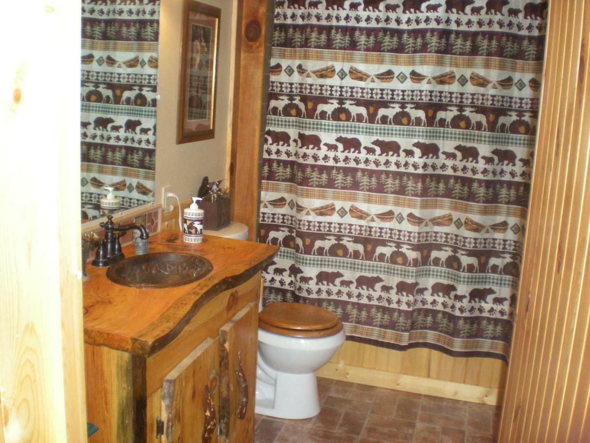 Buffalo Creek Bed And Breakfast รอบบินส์วิลล์ ภายนอก รูปภาพ