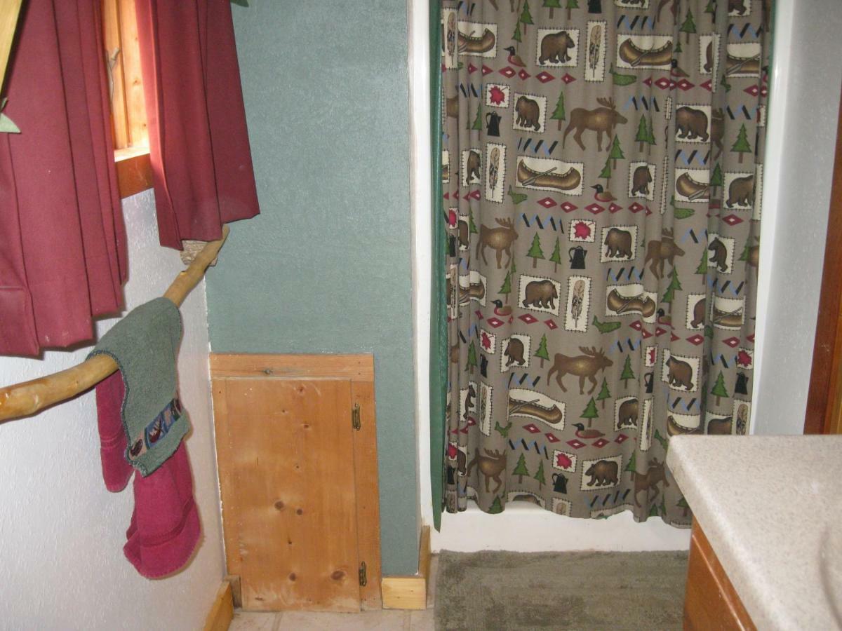 Buffalo Creek Bed And Breakfast รอบบินส์วิลล์ ภายนอก รูปภาพ